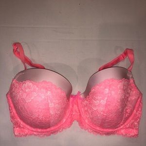34DD Victoria Secret Bra